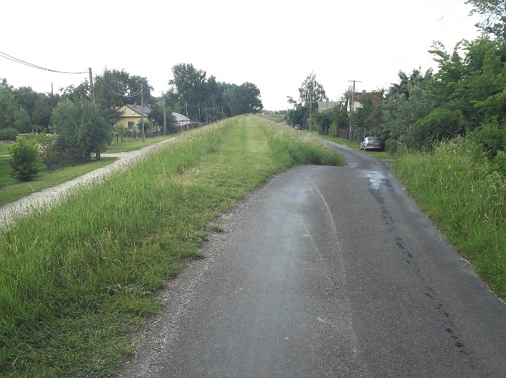 20120525-26-23
