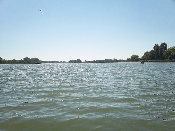 20120820-049