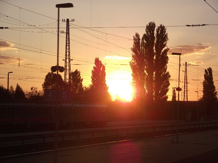 20120908-042