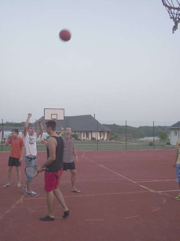 20130821-042
